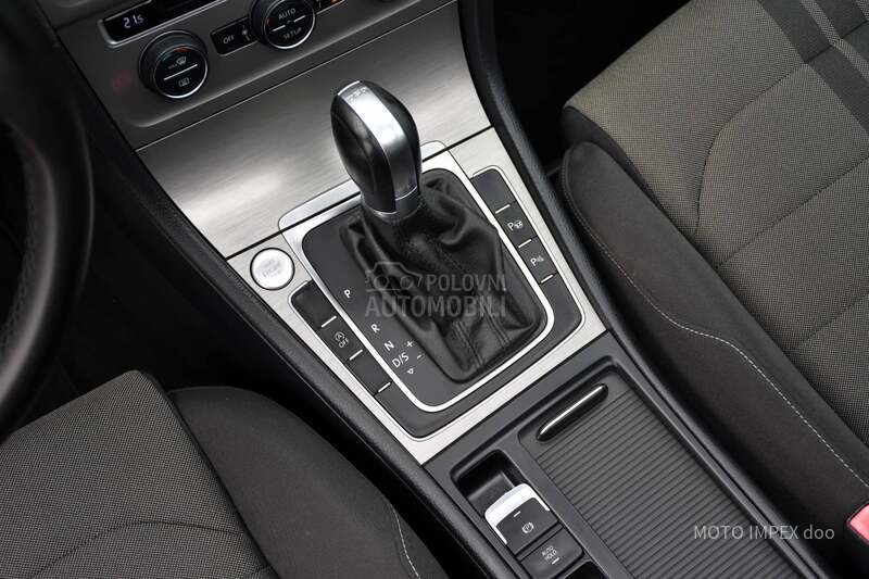 Volkswagen Golf 7 1.4 TSI/R/DSG/CH
