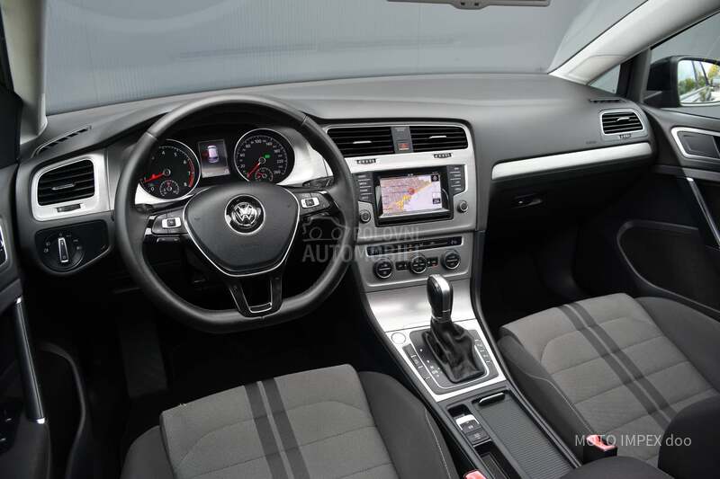 Volkswagen Golf 7 1.4 TSI/R/DSG/CH