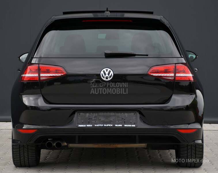 Volkswagen Golf 7 1.4 TSI/R/DSG/CH