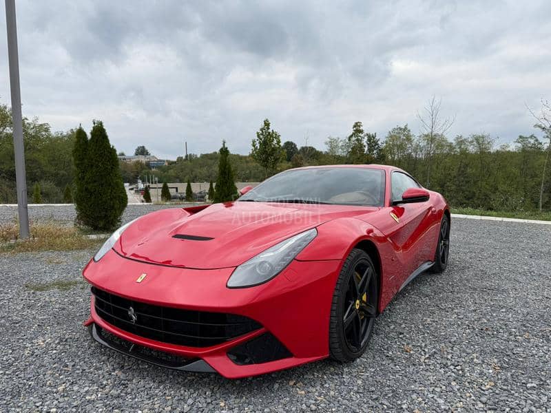 Ferrari F12 Novitec