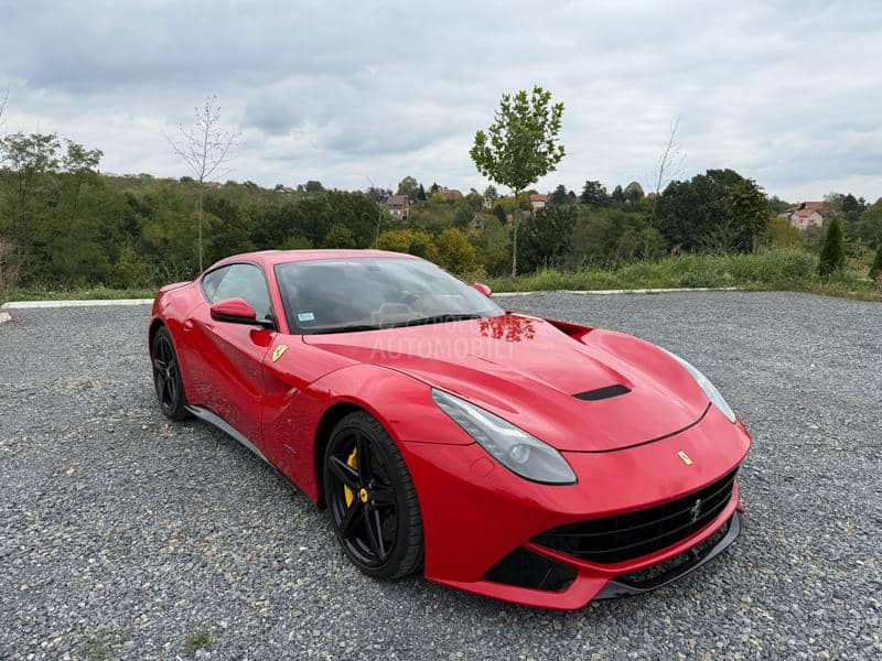 Ferrari F12 Novitec