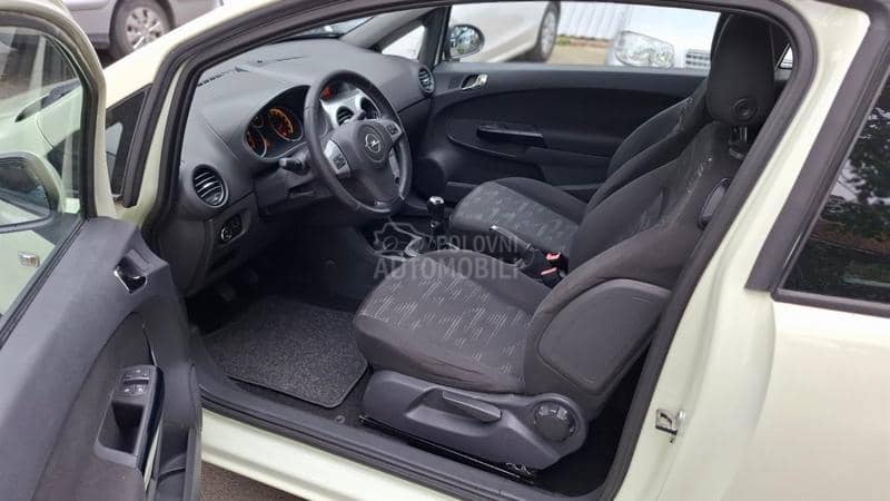 Opel Corsa D 1.2