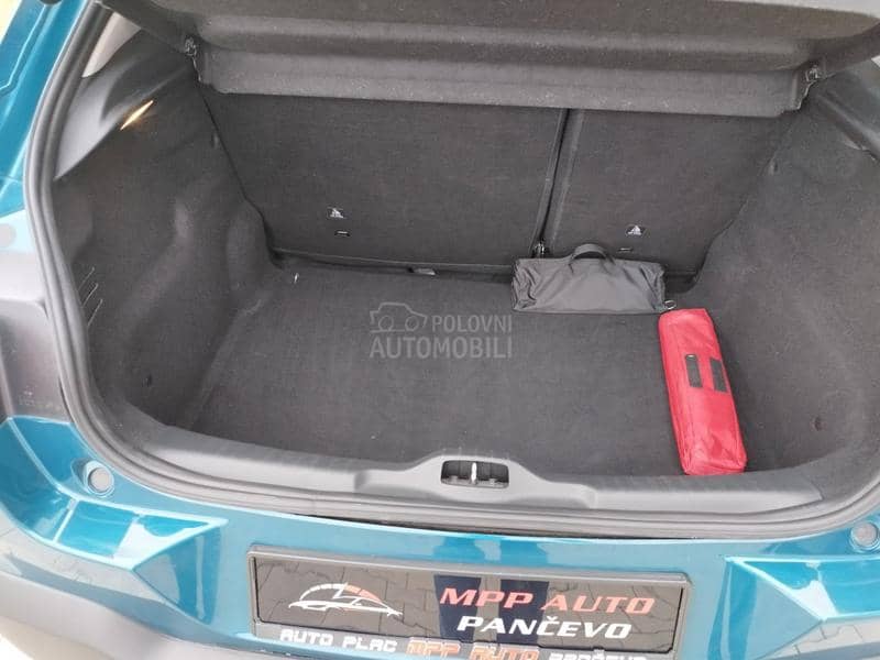 Citroen C4 Cactus 1.5 BlueHdi SHINE