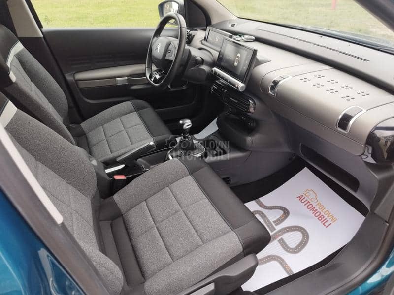 Citroen C4 Cactus 1.5 BlueHdi SHINE