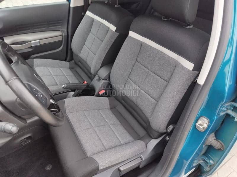 Citroen C4 Cactus 1.5 BlueHdi SHINE
