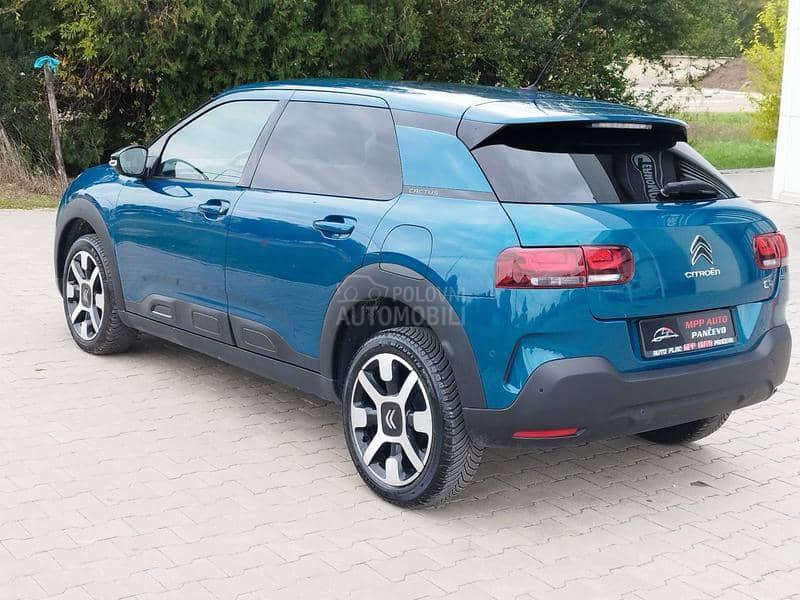 Citroen C4 Cactus 1.5 BlueHdi SHINE