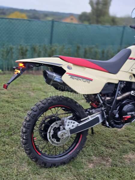 Yamaha TT600