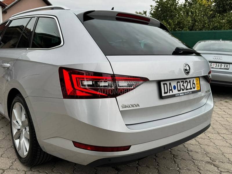 Škoda Superb 2.0TDI DSG/PANO