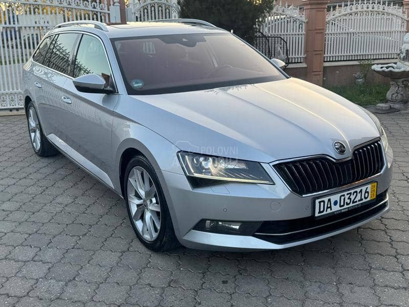 Škoda Superb 2.0TDI DSG/PANO