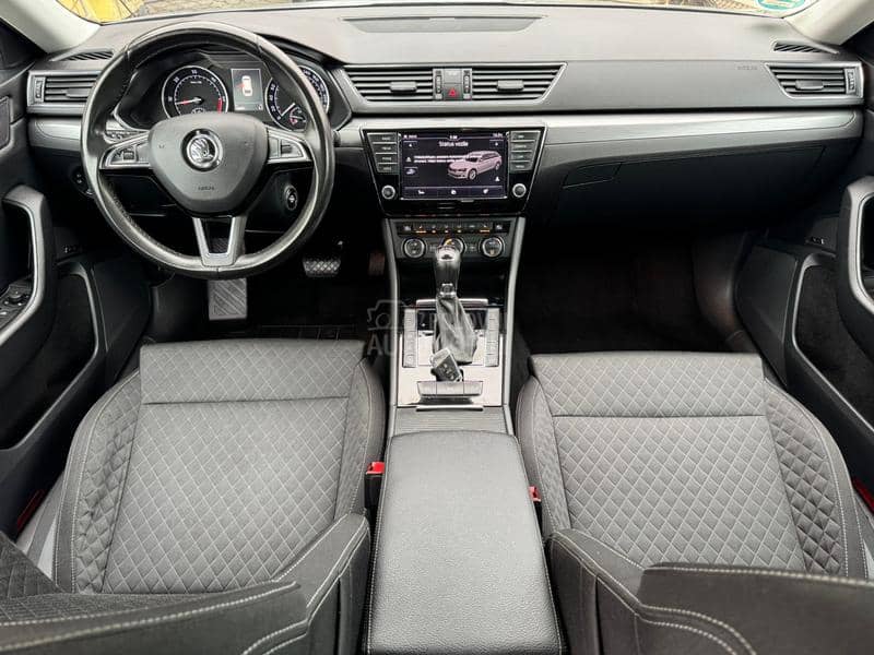 Škoda Superb 2.0TDI DSG/PANO