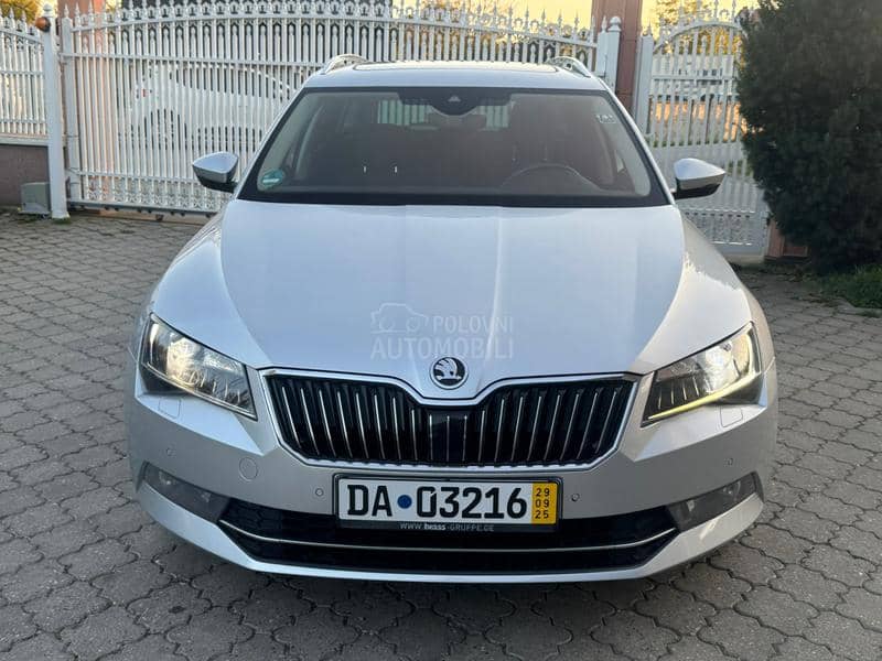 Škoda Superb 2.0TDI DSG/PANO