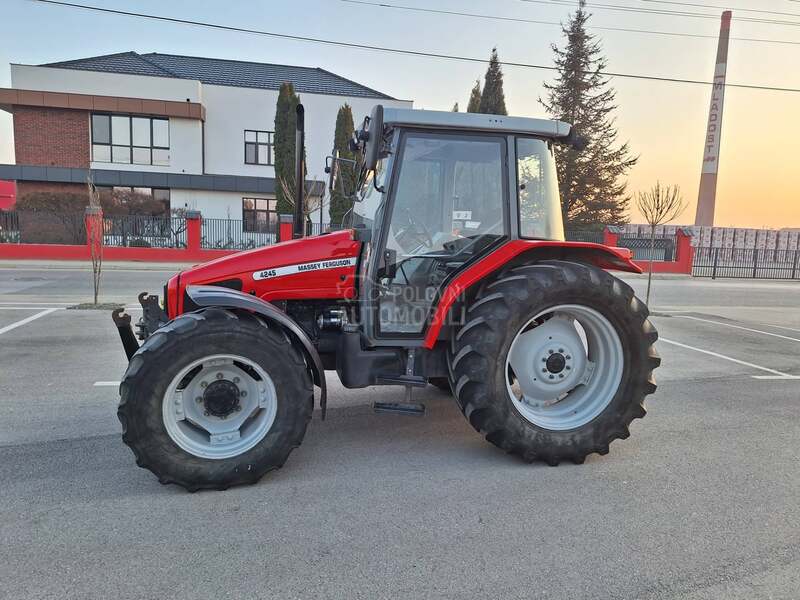 Massey Ferguson 4245 uvoz CH