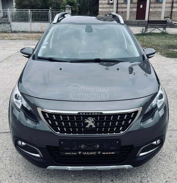Peugeot 2008 1.2 ALLURE