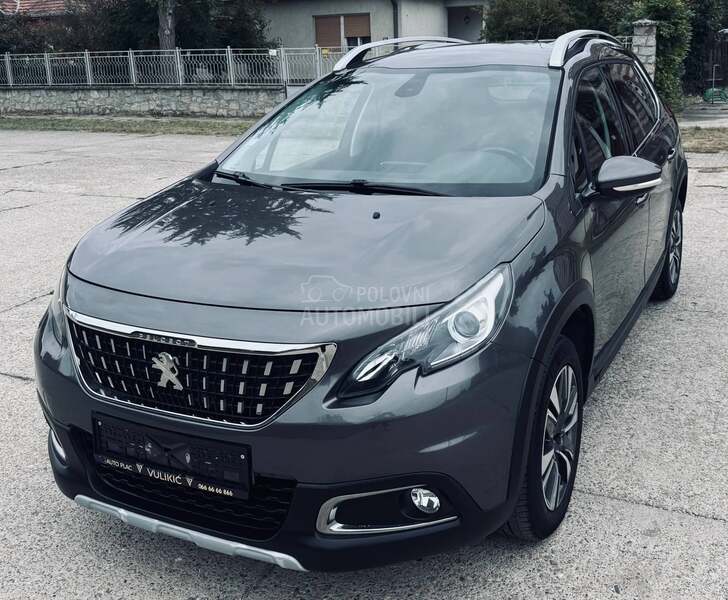 Peugeot 2008 1.2 ALLURE