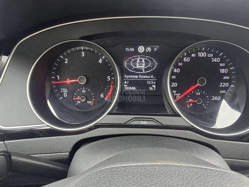 Volkswagen Passat B8 RESTAJLING/DSG/LED