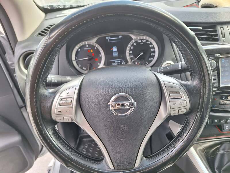 Nissan Navara 