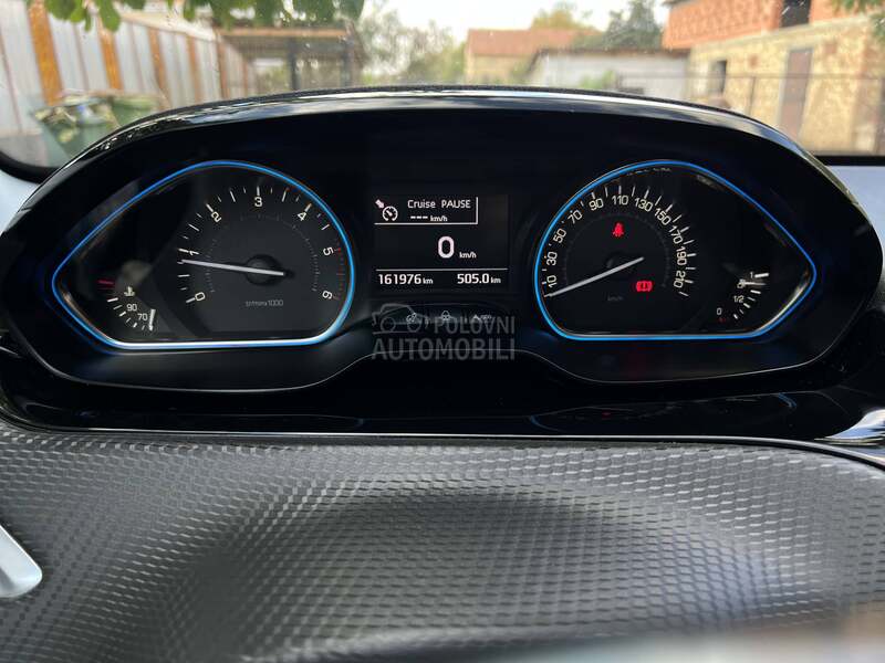 Peugeot 2008 1.6 HDI Allure