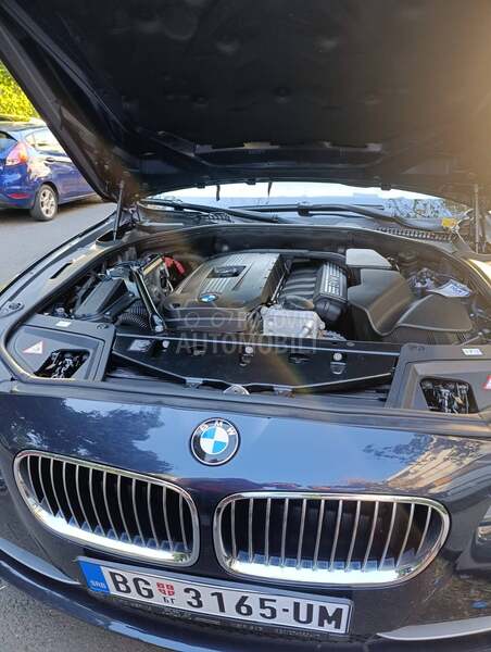 BMW 523 