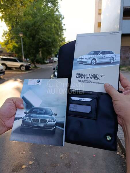 BMW 523 