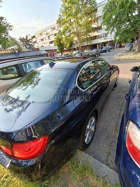 BMW 523 