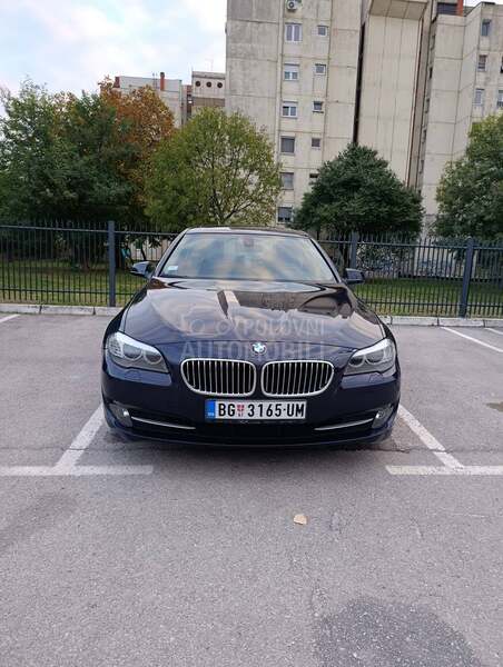 BMW 523 