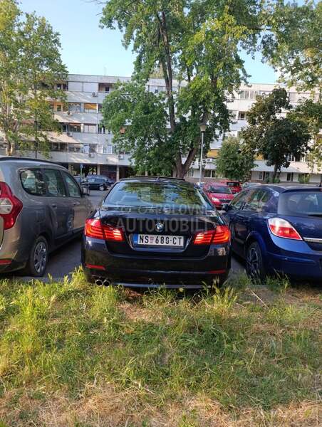 BMW 523 
