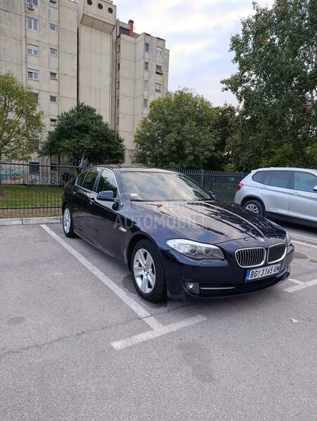 BMW 523 