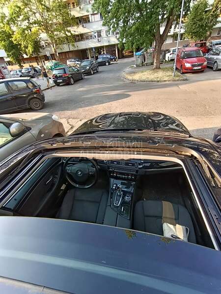 BMW 523 