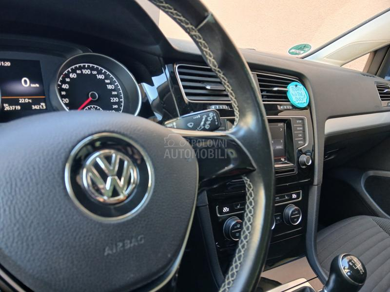 Volkswagen Golf 7 