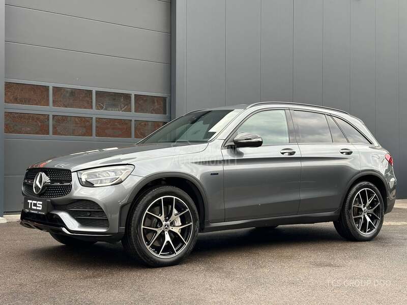 Mercedes Benz GLC 300 AMG/HIBRID/NIGHT/AIR