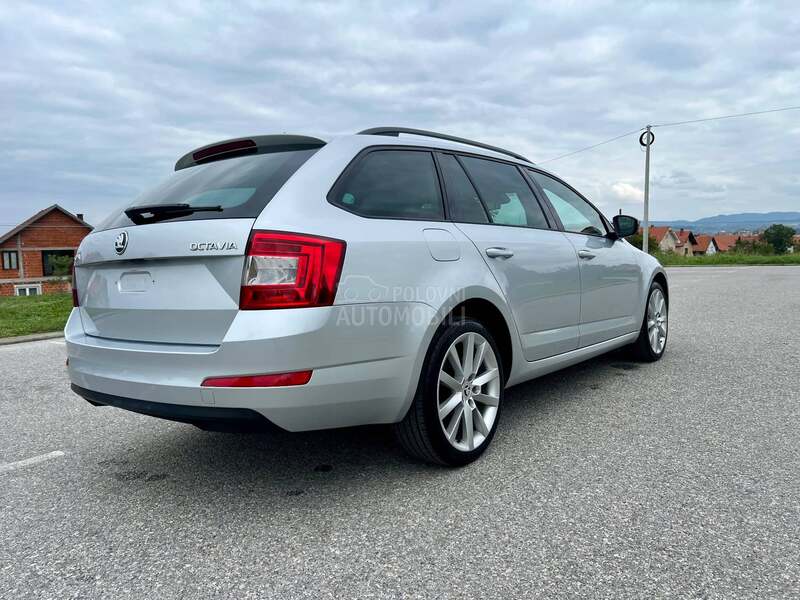 Škoda Octavia ELEGANCE CH