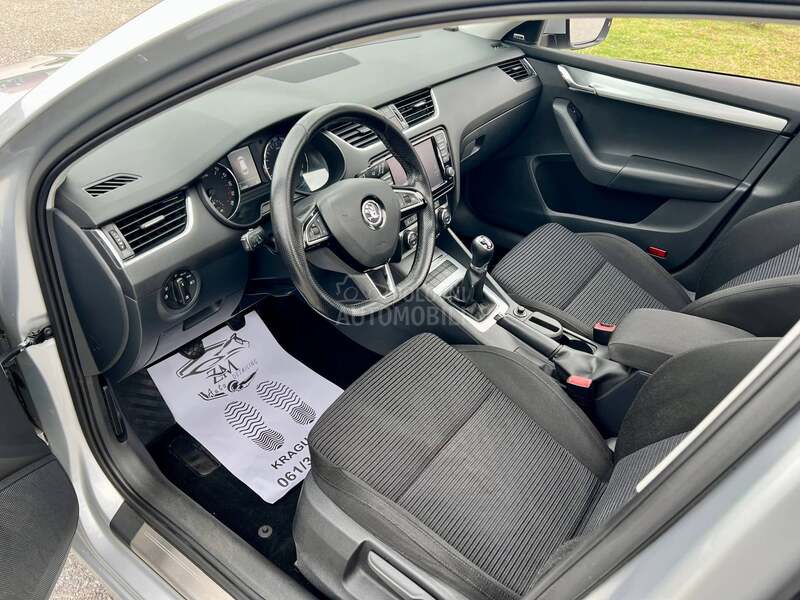 Škoda Octavia ELEGANCE CH