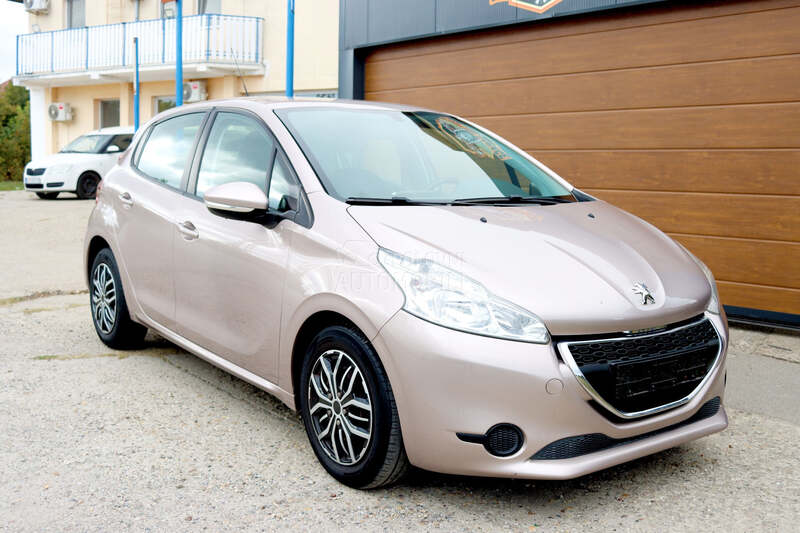 Peugeot 208 1.2 VTI