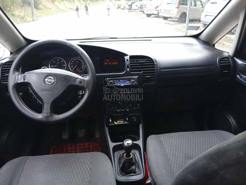 Opel Zafira REG 1.2026 2.0D