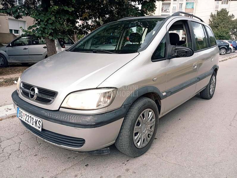 Opel Zafira REG 1.2026 2.0D