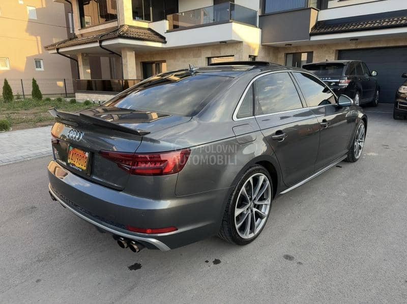 Audi S4 3.0 TFSI Quattro