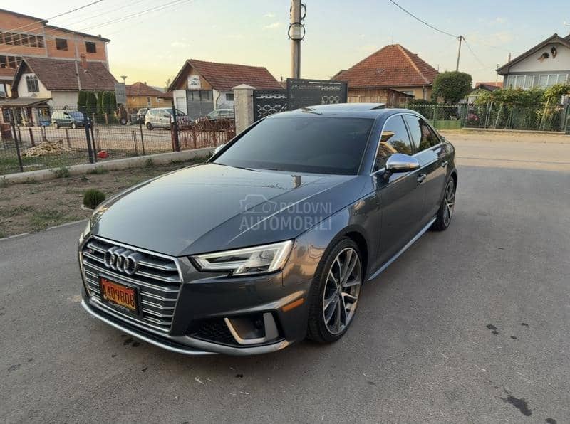 Audi S4 3.0 TFSI Quattro