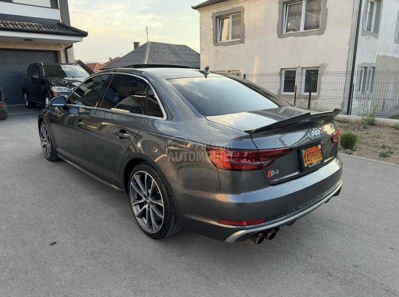 Audi S4 3.0 TFSI Quattro