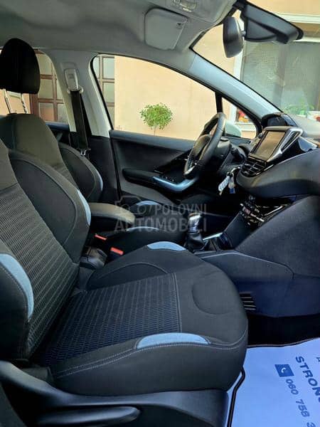 Peugeot 208 1.4HDI ALLURE LED