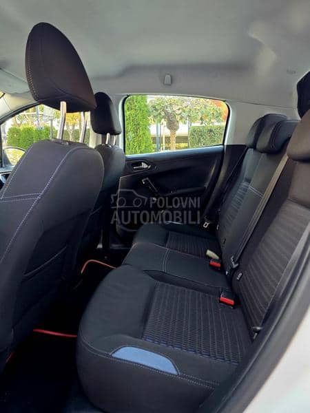 Peugeot 208 1.4HDI ALLURE LED