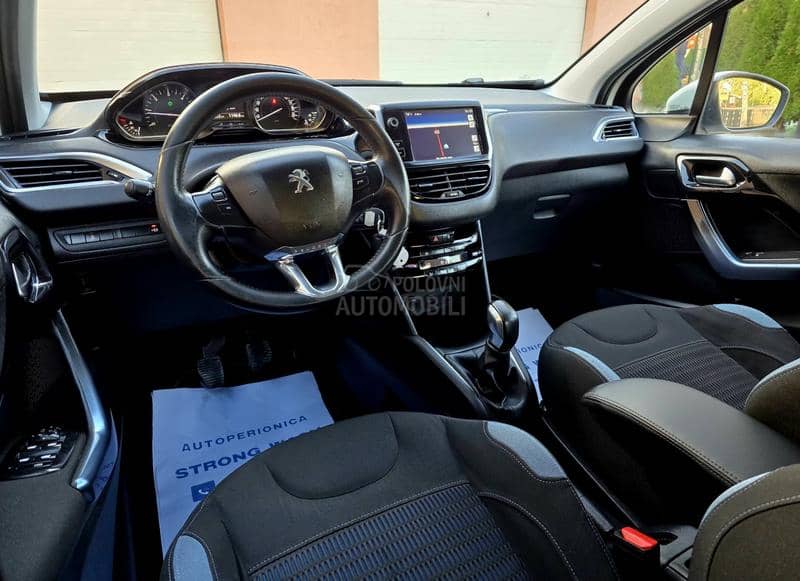 Peugeot 208 1.4HDI ALLURE LED