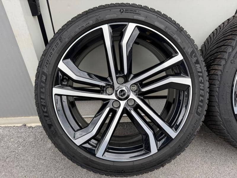 Aluminijumske felne Orginal Volvo V 90 20" 5 x 108