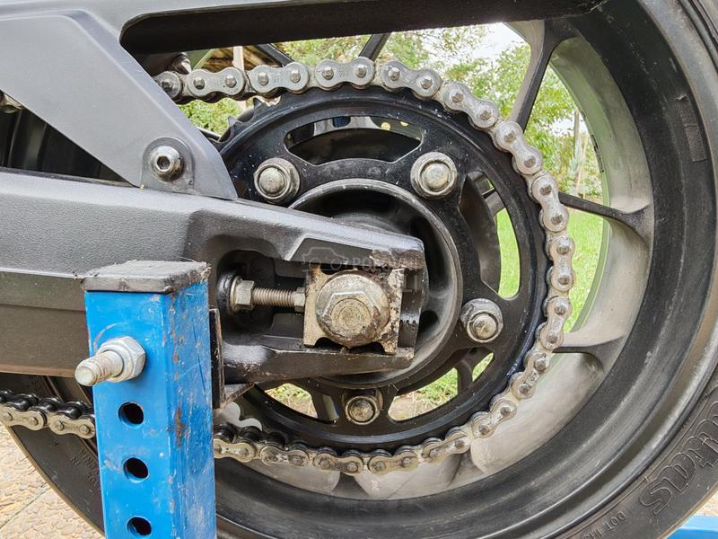 Honda CBR 650R Prelep