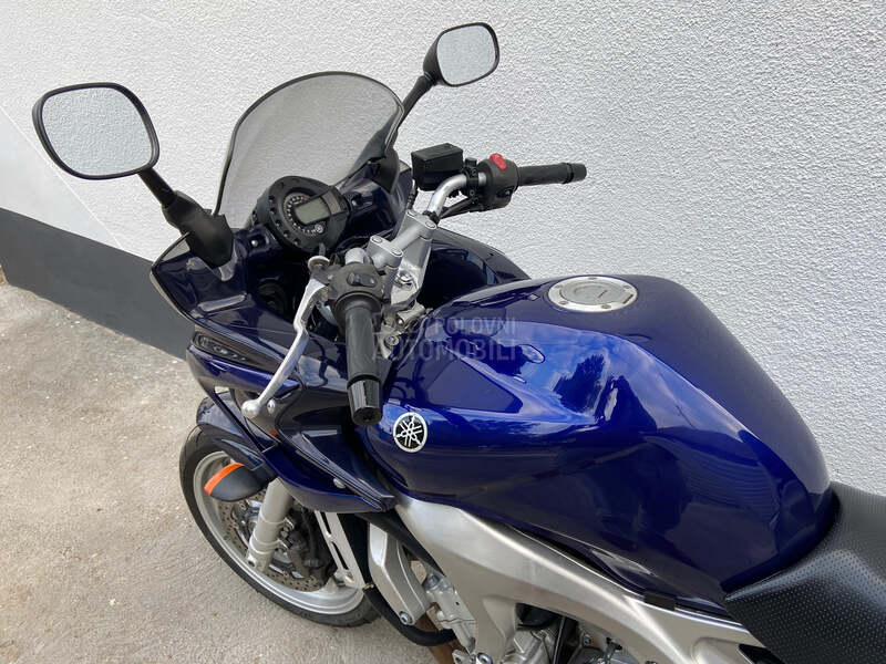 Yamaha FZ6 Fazer