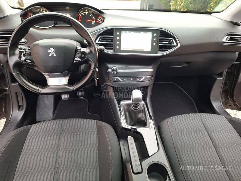 Peugeot 308 1.6 BlueHDI Executiv