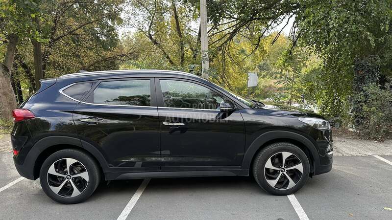 Hyundai Tucson 1.7CRDI