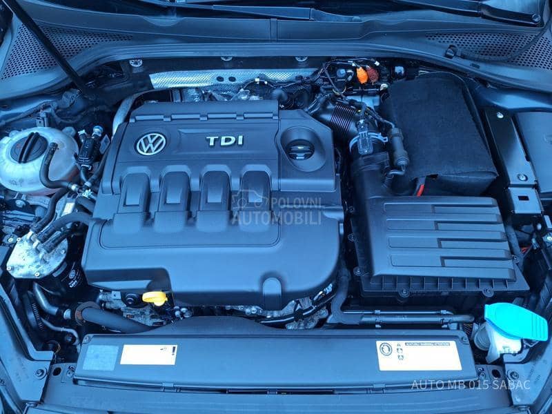 Volkswagen Golf 7 1.6 TDI HIGHLINE