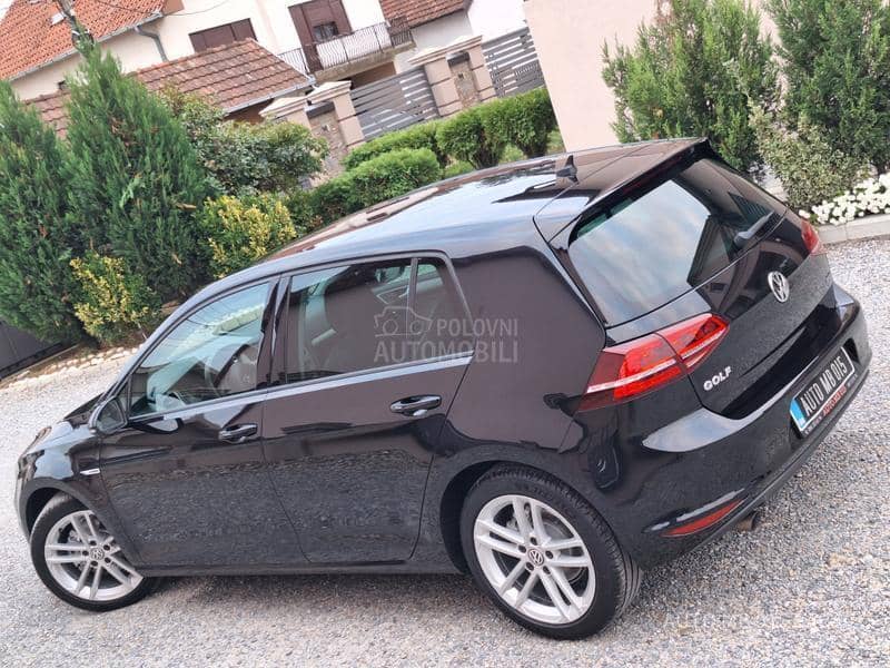 Volkswagen Golf 7 1.6 TDI HIGHLINE