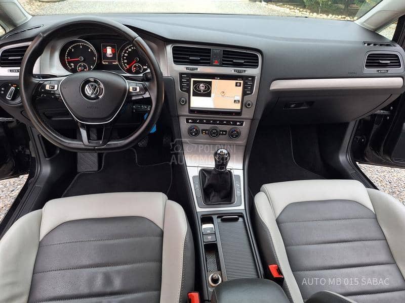 Volkswagen Golf 7 1.6 TDI HIGHLINE