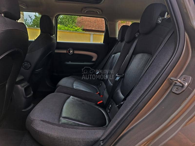 MINI Clubman POGLEDATI TEXT